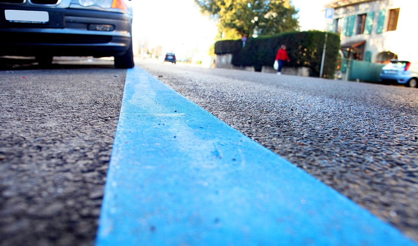 strisce blu milano