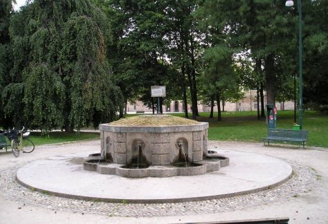 fontana milano