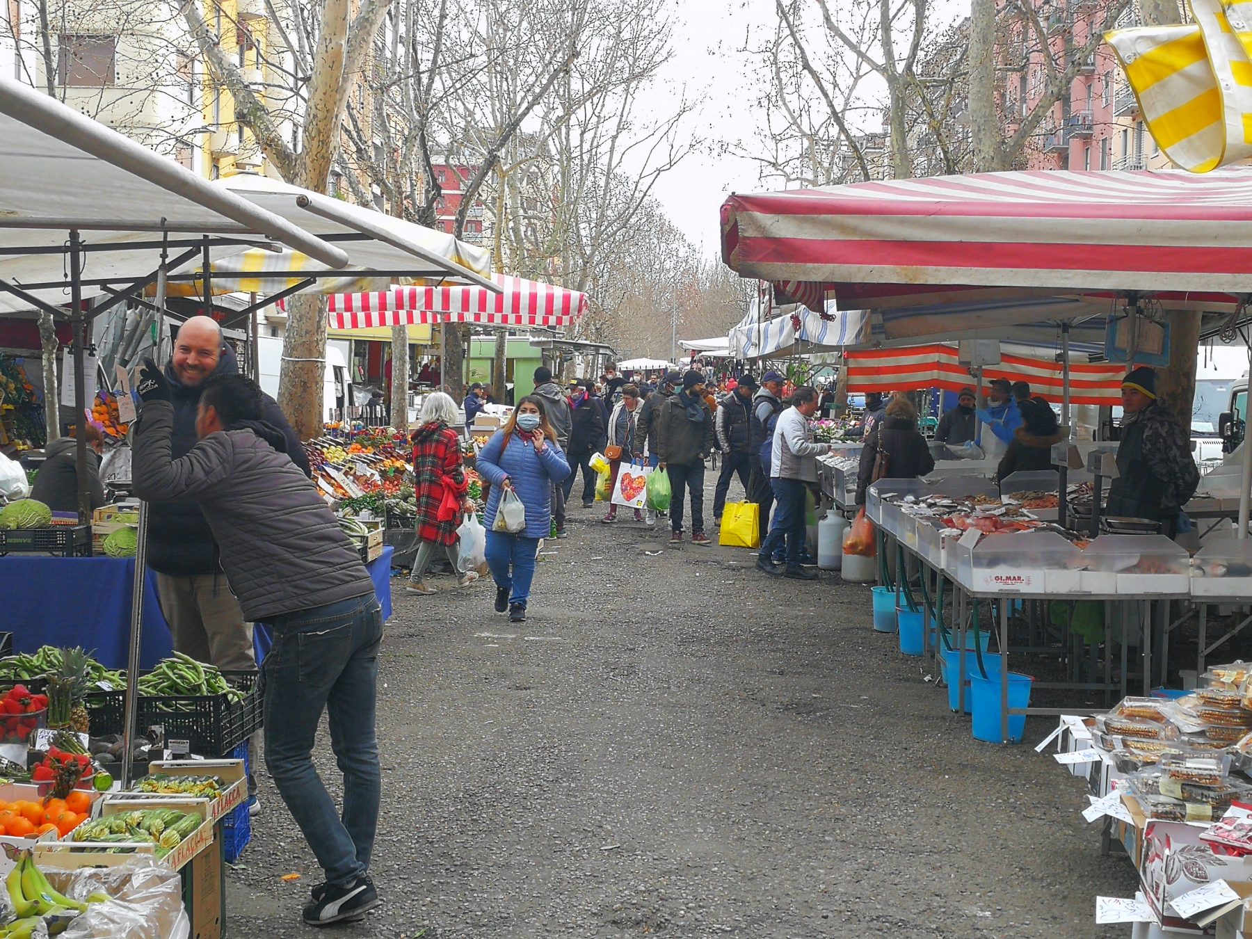 mercati rionali milano