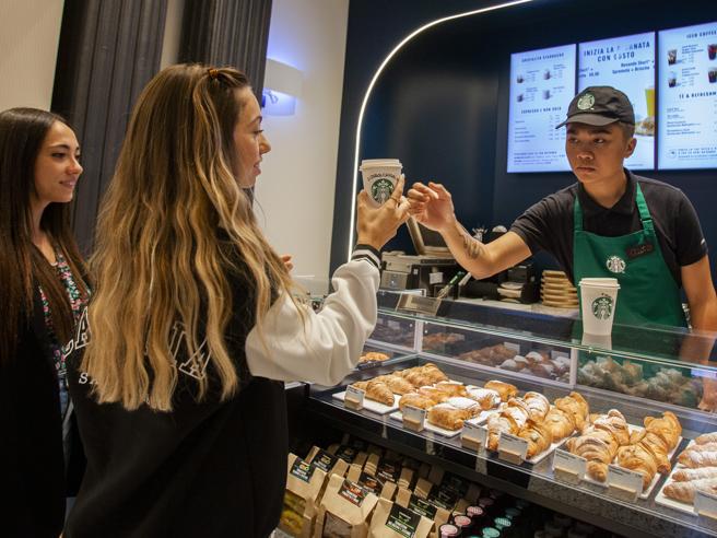 starbucks take away milano
