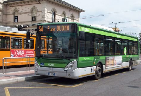 bus milano