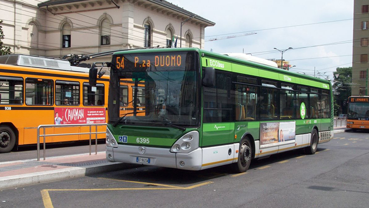 bus milano