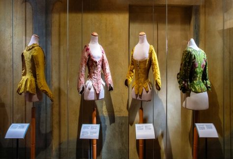 mostra momenti di moda