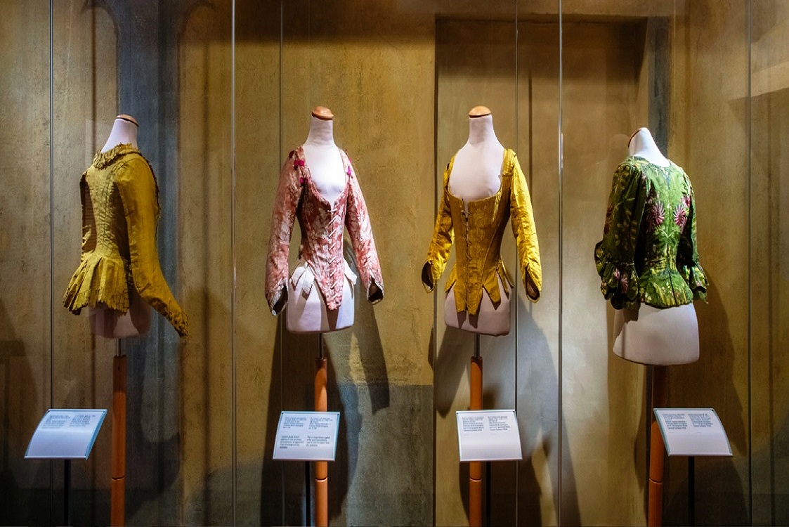 mostra momenti di moda