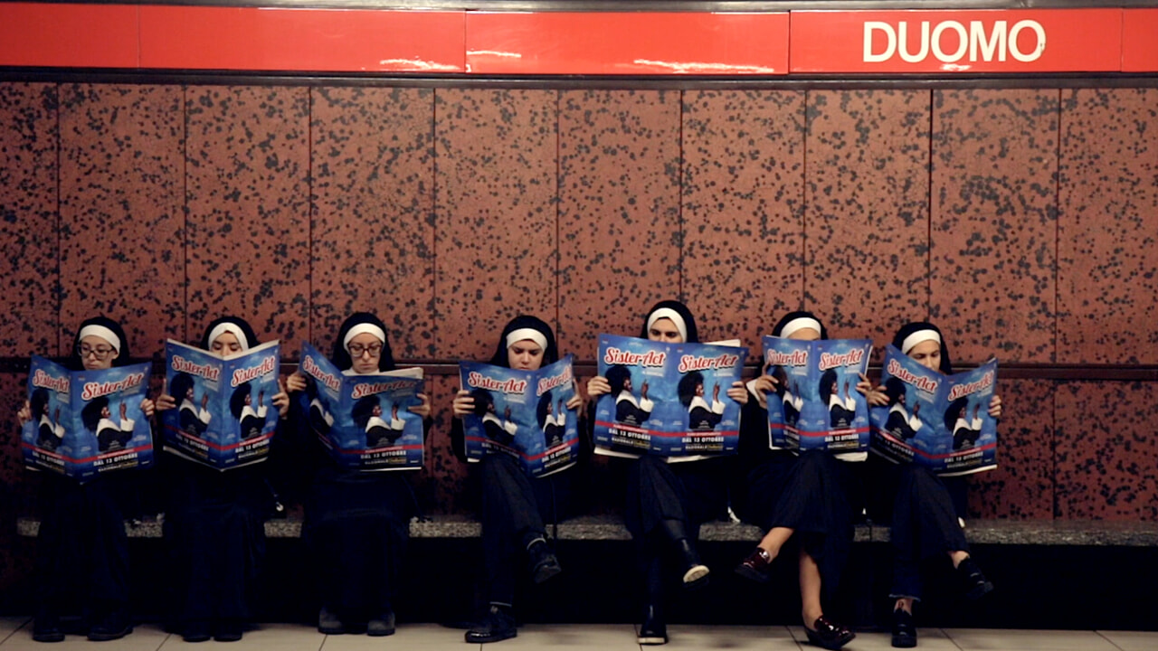 suore in metro a milano