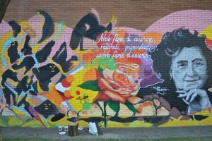 Milano: un murale per celebrare Alda Merini e la natura in Via Gallarate