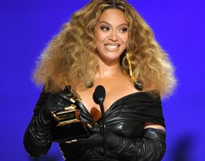 Grammy Award: Beyoncé