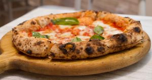 Una pizza milanese tra le top 50 in Italia
