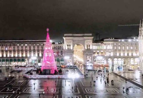 Accensione Albero di Natale in Piazza Duomo, sabato 4 dicembre