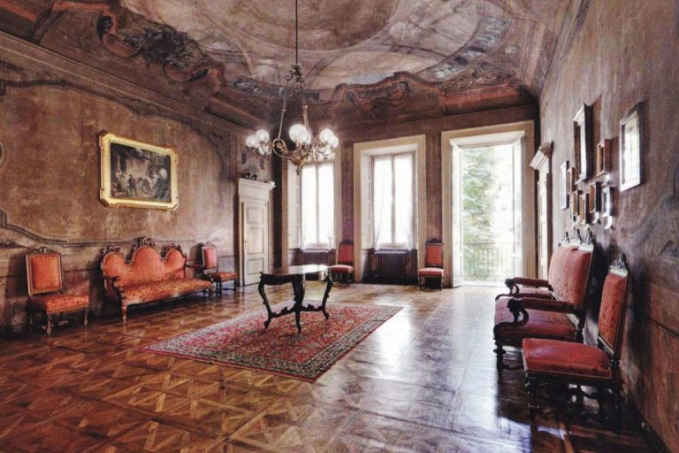 La casa di Manzoni a Milano costretta a chiudere per l’estate